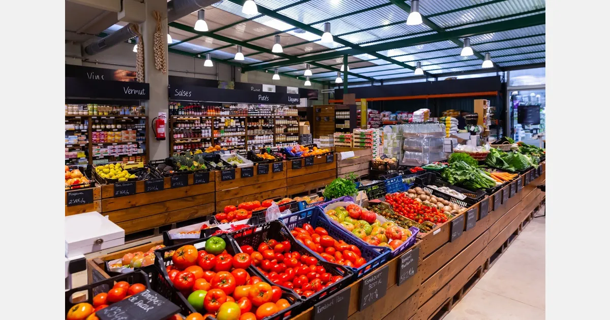 Carrefour и Cooperative U смягчают требования к овощам и фруктам из-за засухи во Франции