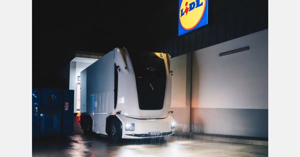 Lidl и Einride запустили беспилотный электрогрузовик в Германии — что это значит для рынка фруктов и овощей РФ/СНГ
